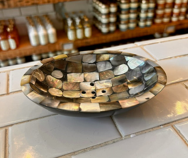 Mother of pearl grey soap dish